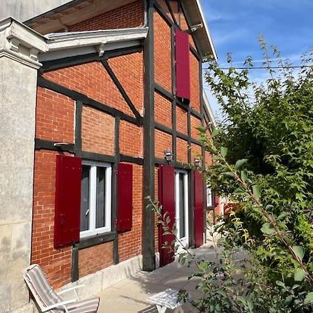 Saint-Jean-dʼAngély La Petite Angerienne 빌라 외부 사진